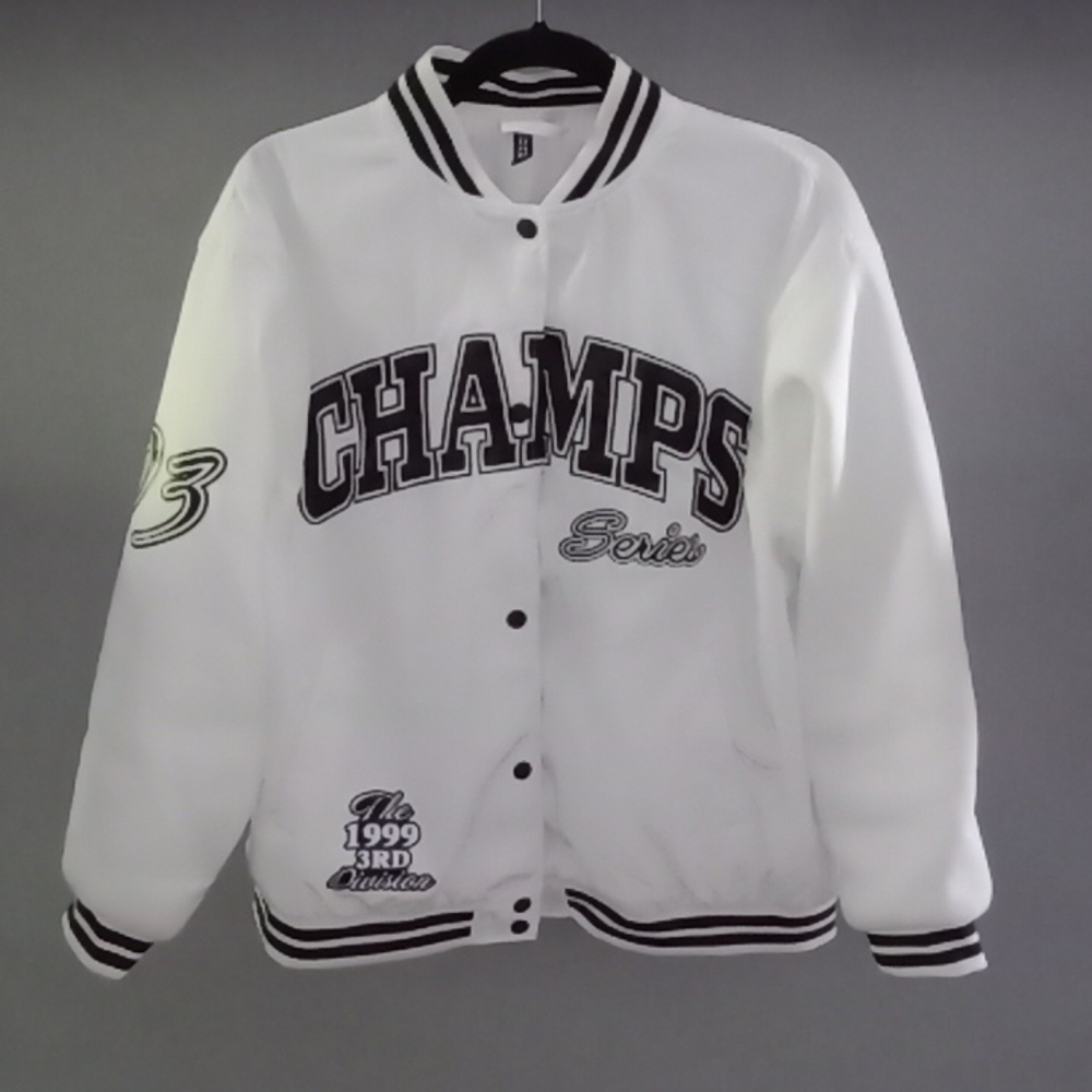 💎Nwot Divided Letterman Jacket Medium Champs Black and White